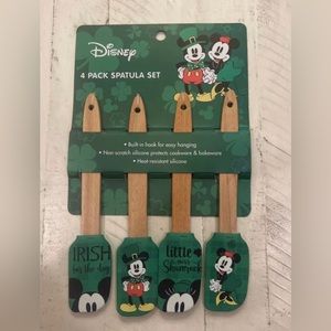 Disney Minnie and Mickey Mouse St. Patrick’s kitchen silicone spatula set